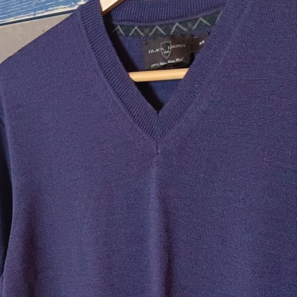 Black Brown 1826 M Made it Italy Merino Wool v-neck sweater purple - Picture 3 of 6